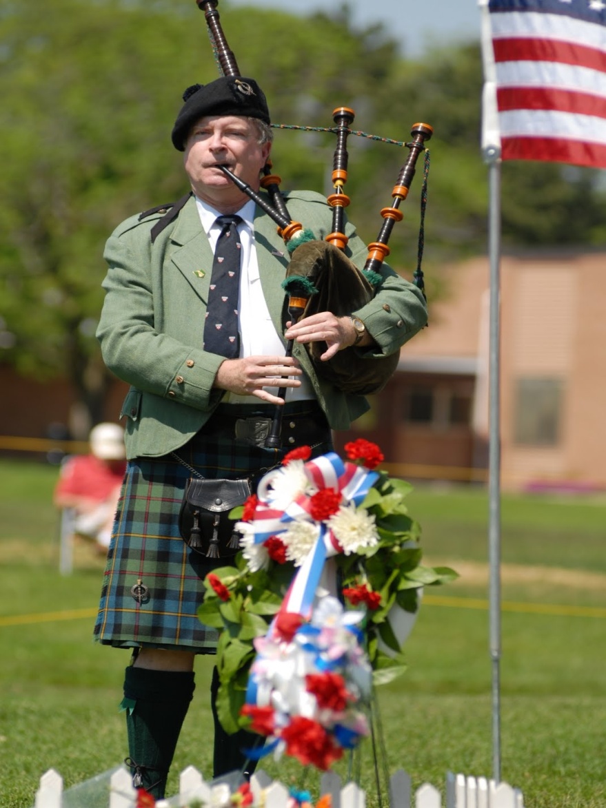 Bagpiping Chicago - Kevin Chapman - Book Us Today!